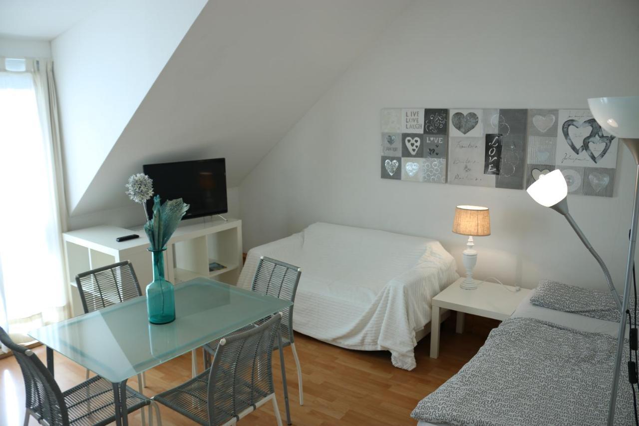 Moderne Studio Apartments Und 4 Zimmer Wohnungen In Oberhausen, Ideal Fuer Geschaeftsreisende Und Monteure Exteriör bild