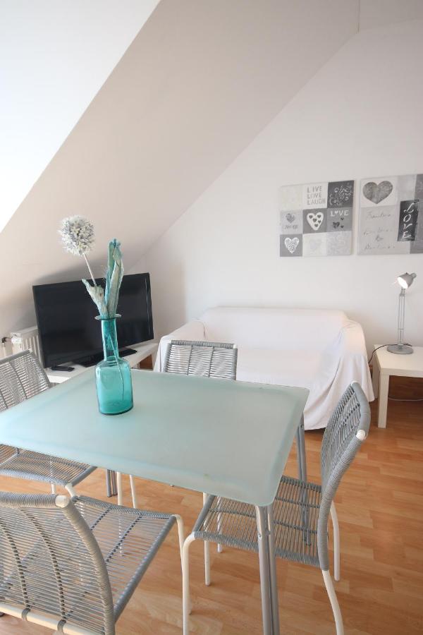 Moderne Studio Apartments Und 4 Zimmer Wohnungen In Oberhausen, Ideal Fuer Geschaeftsreisende Und Monteure Exteriör bild