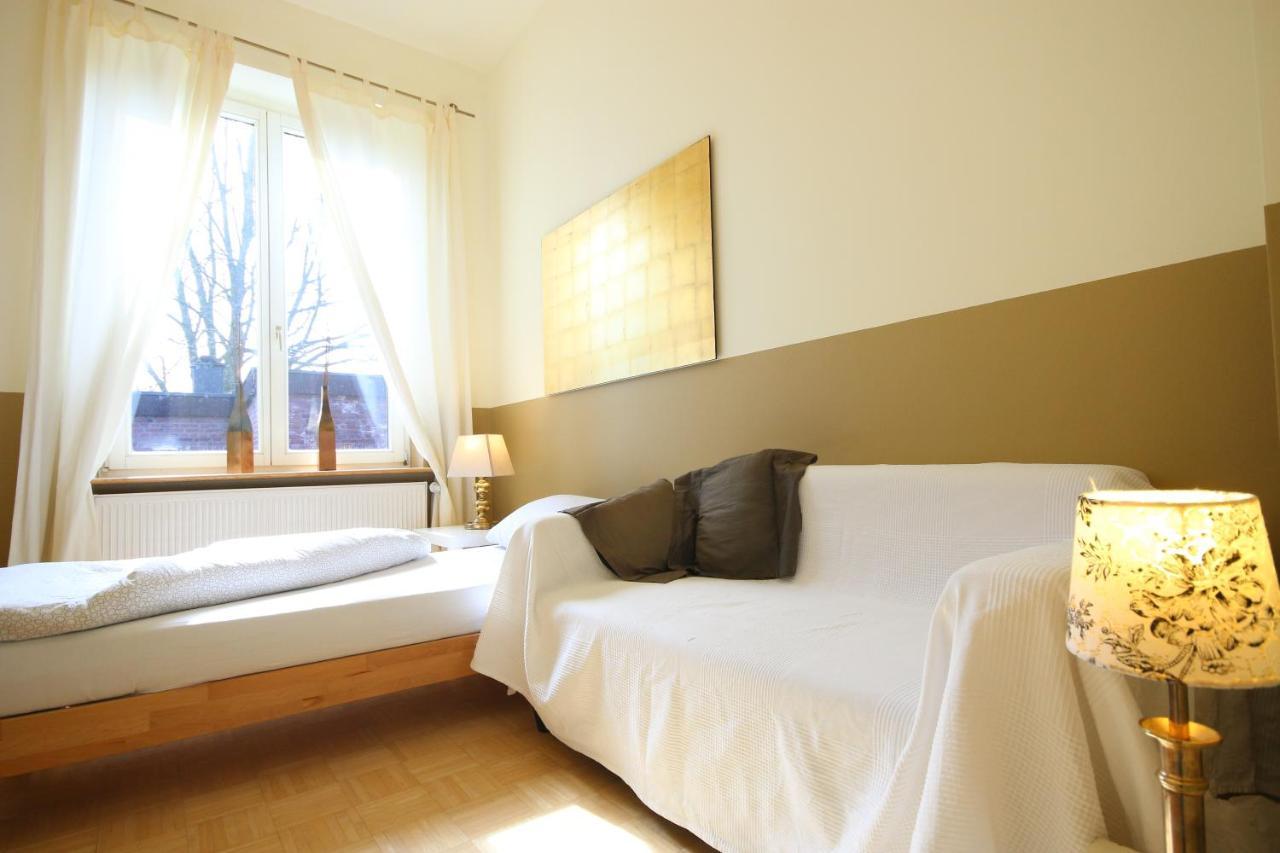 Moderne Studio Apartments Und 4 Zimmer Wohnungen In Oberhausen, Ideal Fuer Geschaeftsreisende Und Monteure Exteriör bild